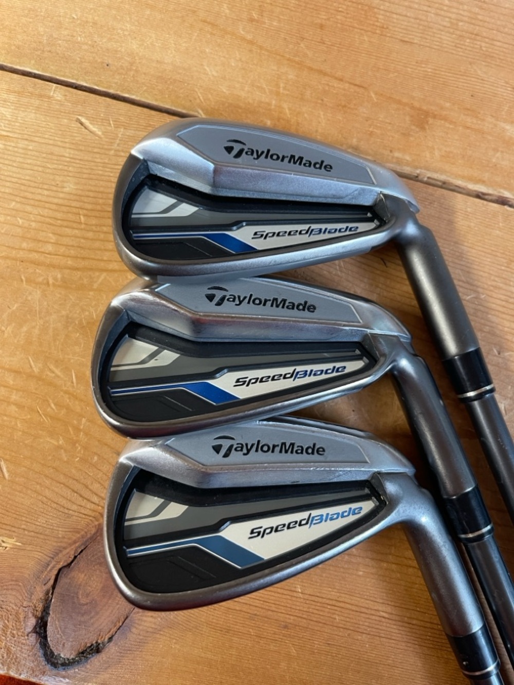 TAYLORMADE SPEEDBLADES 6,7,8 Irons Flex L Ladies Graphite Matrix, Bl Golf Pride